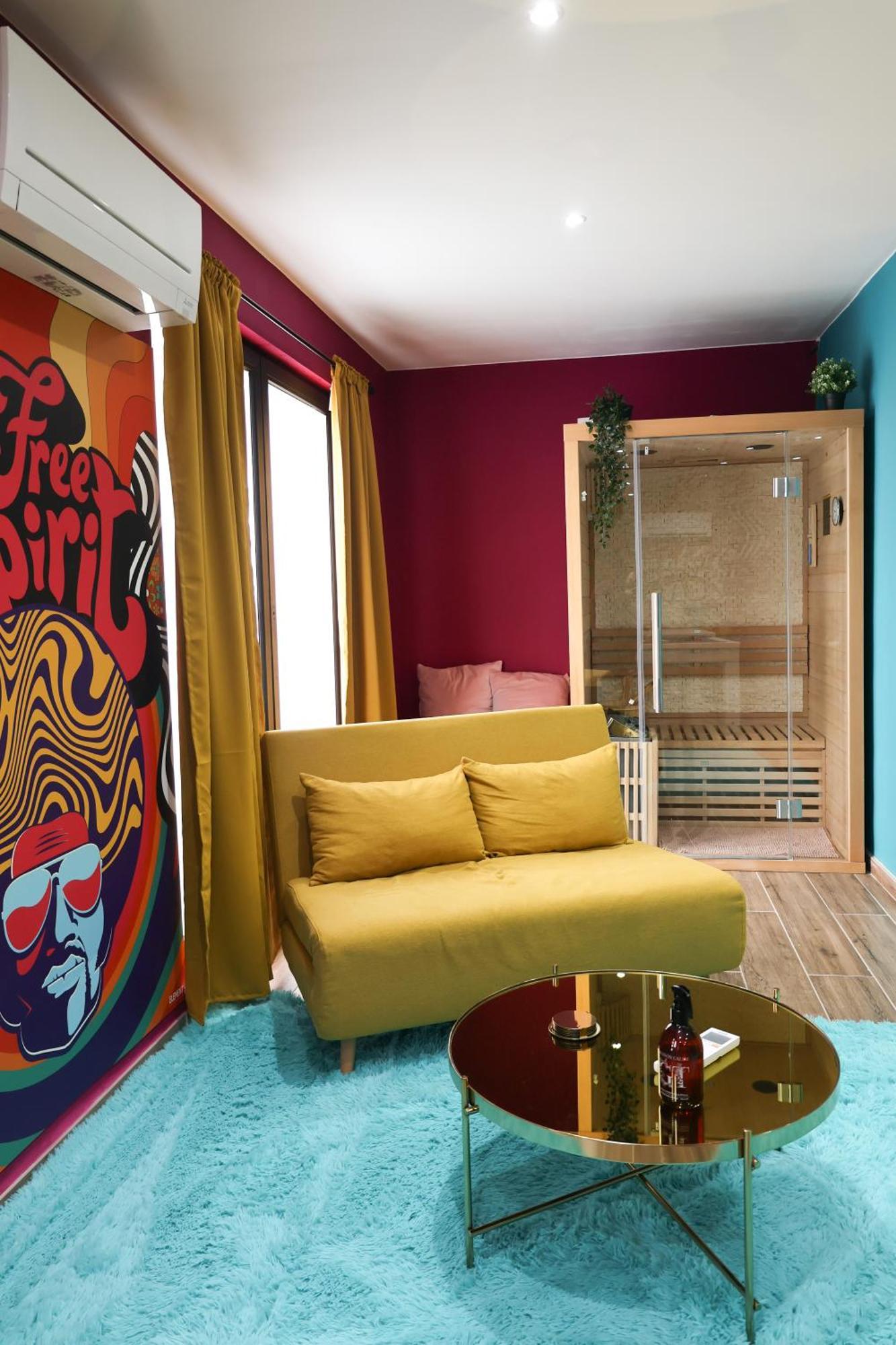 Capsule Groovy-Jacuzzi-Sauna-Billard-Netflix- Nintendo Switch & Jeux モンス エクステリア 写真