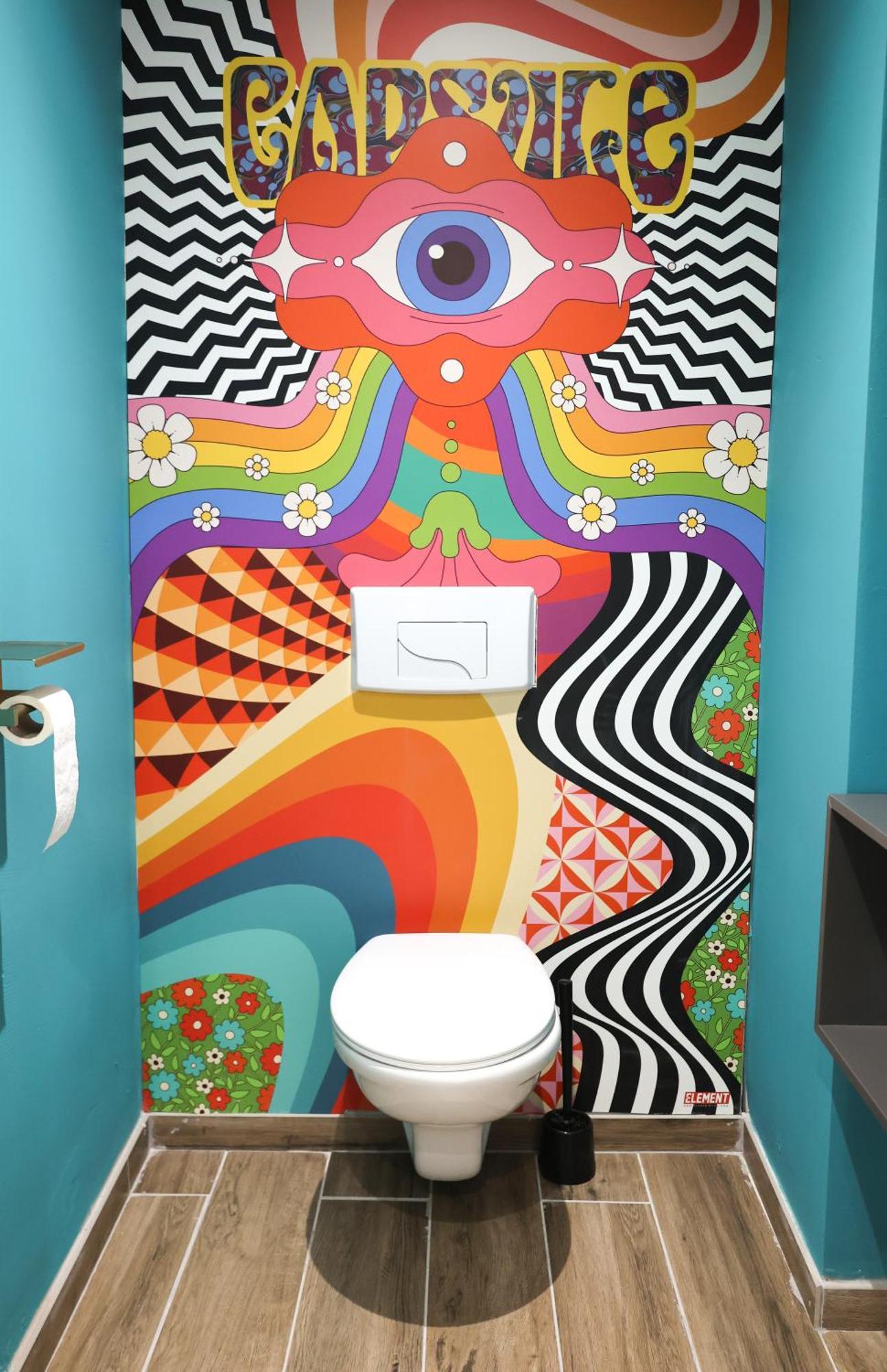 Capsule Groovy-Jacuzzi-Sauna-Billard-Netflix- Nintendo Switch & Jeux モンス エクステリア 写真